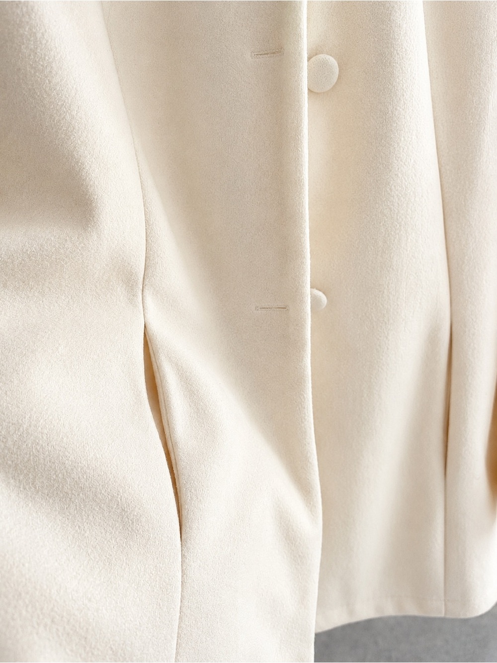 Vintage Classic Cream Women's Button-Front Coat - Picture 3 of 8